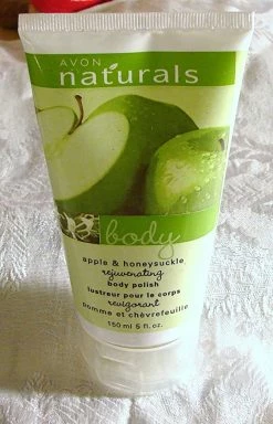 Avon@Obabi Avon Naturals Apple & Honeysuckle Body Polish | 150ml