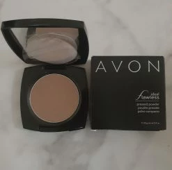 Avon@Obabi Avon Ideal Flawless Pressed Powder | Toffee